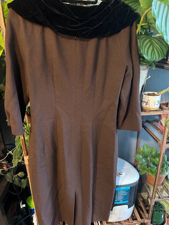 Vintage Neiman Marcus 100% Wool Dress Size 6 - Picture 3 of 5
